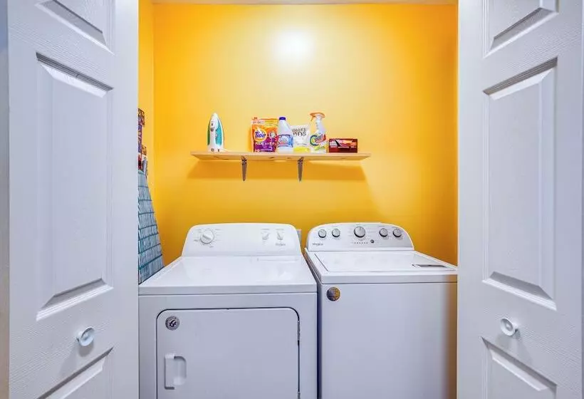 Peaceful Perry Home W/ Patio   Pets Welcome!