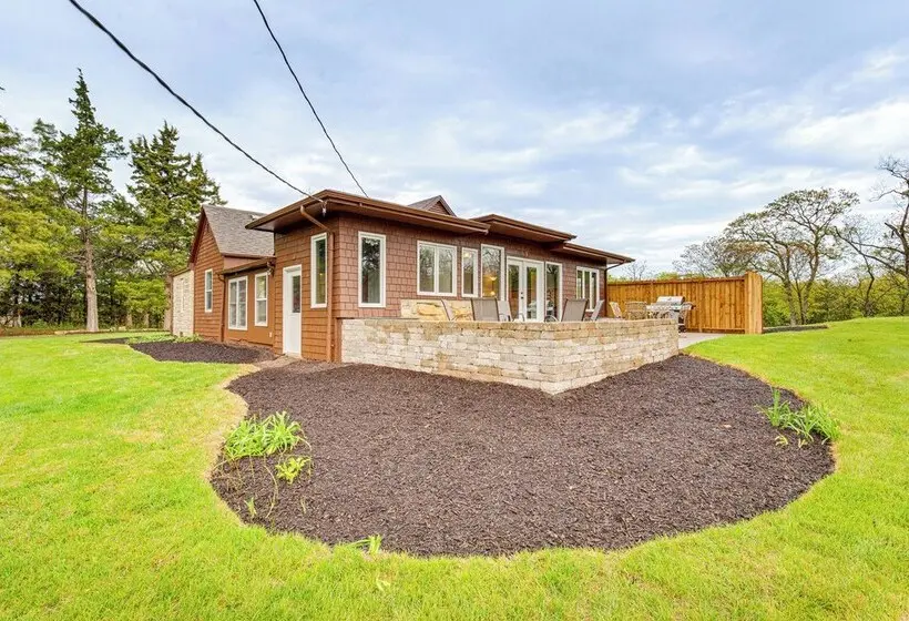 Peaceful Perry Home W/ Patio   Pets Welcome!