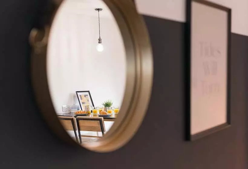 اقامتگاه Captivating Beverley 3 Bed House Private Parking