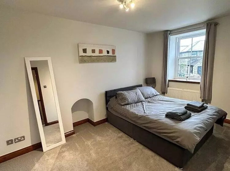 Residenssi Lovely 3 Bed House In Holmfirth