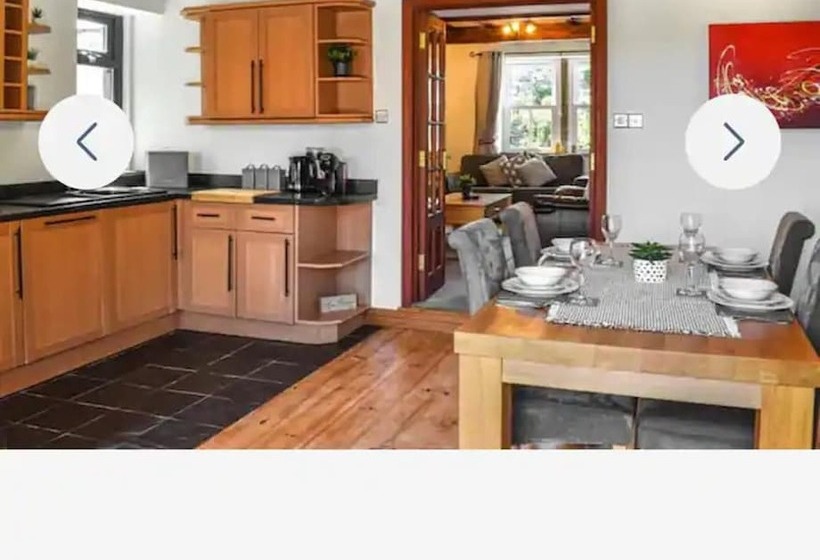 Резиденция Lovely 3 Bed House In Holmfirth