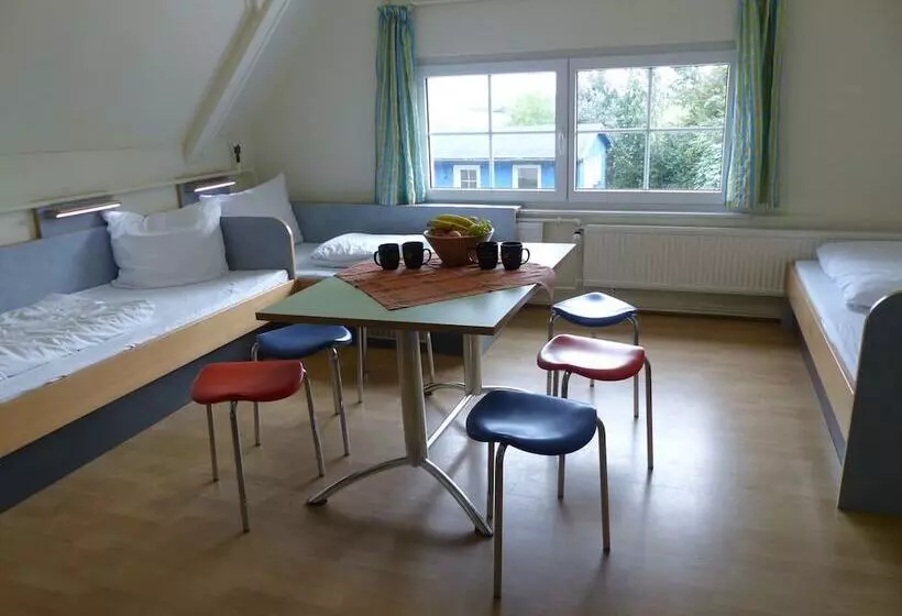 استراحتگاه Bernsteinland Barth