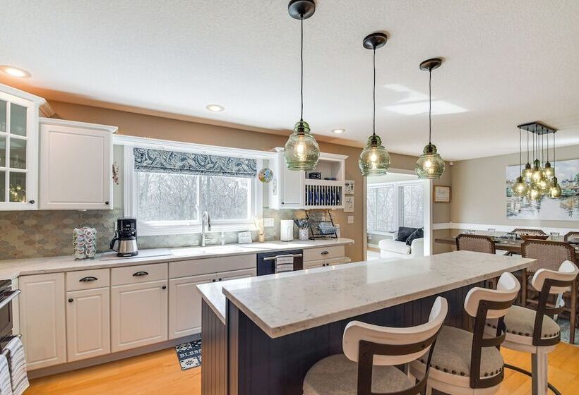 Rock Island Home W/ Private Yard & Fire Pit Table!