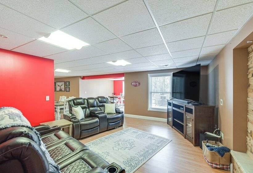 Rock Island Home W/ Private Yard & Fire Pit Table!