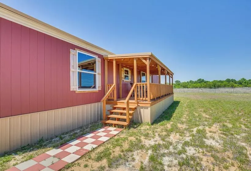 Secluded Texas Countryside Retreat Near Abilene