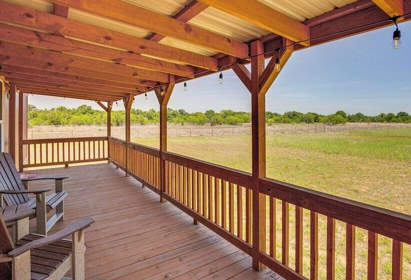 Secluded Texas Countryside Retreat Near Abilene