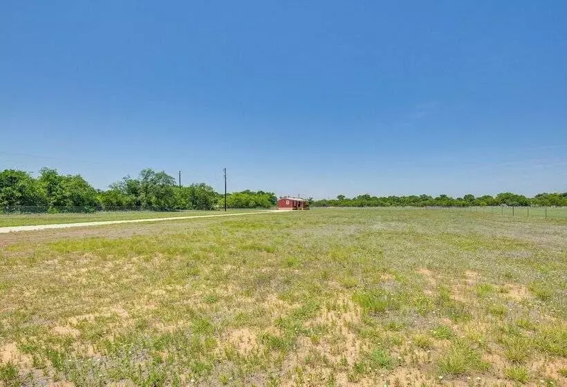 Secluded Texas Countryside Retreat Near Abilene