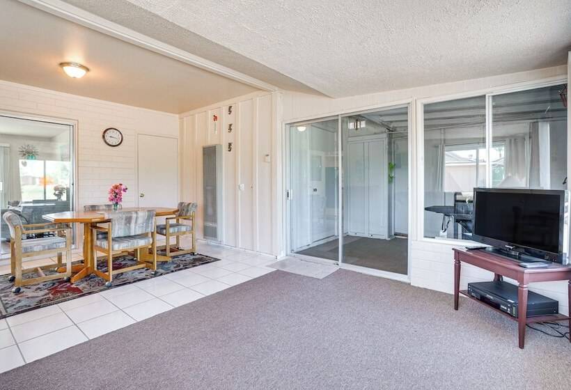 Sun City Home On Golf Course: Patio & Grill!