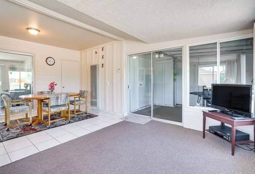 Sun City Home On Golf Course: Patio & Grill!
