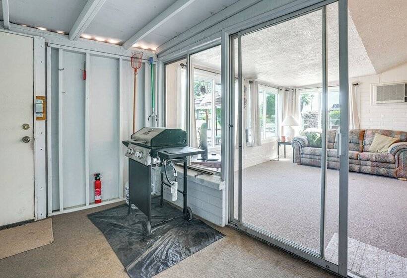 Sun City Home On Golf Course: Patio & Grill!