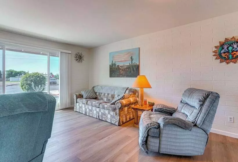 Sun City Home On Golf Course: Patio & Grill!