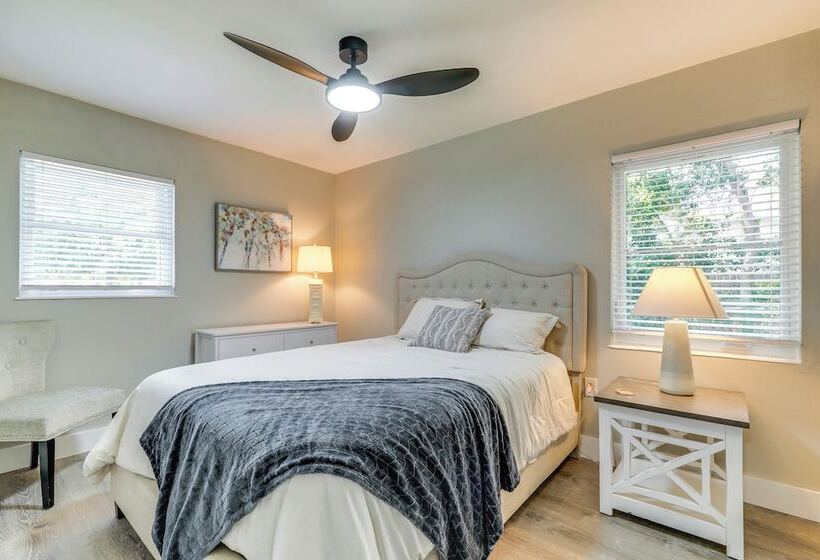 Tampa Home W/ Covered Patio: 8 Mi To Downtown!