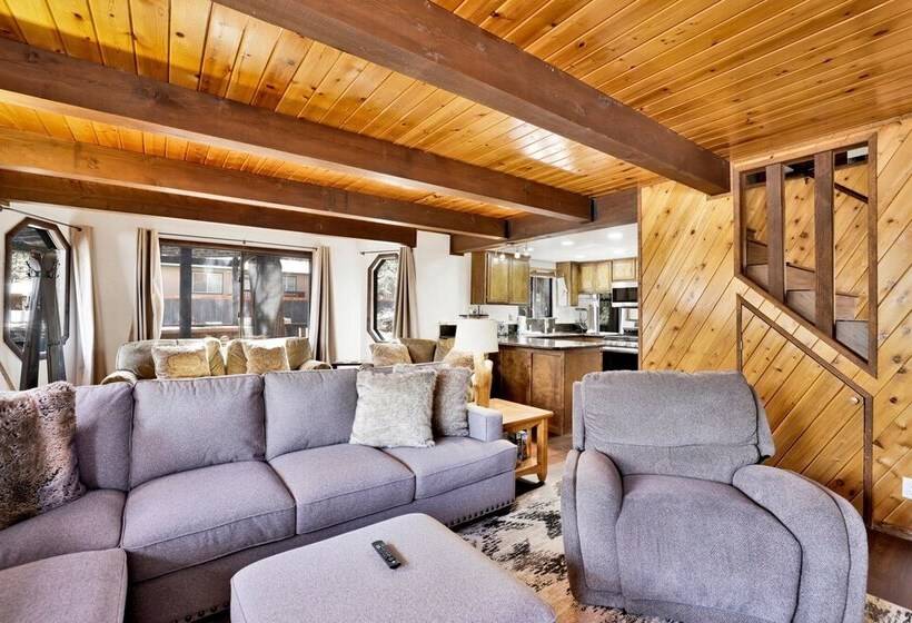 The Moose Tree House #2381