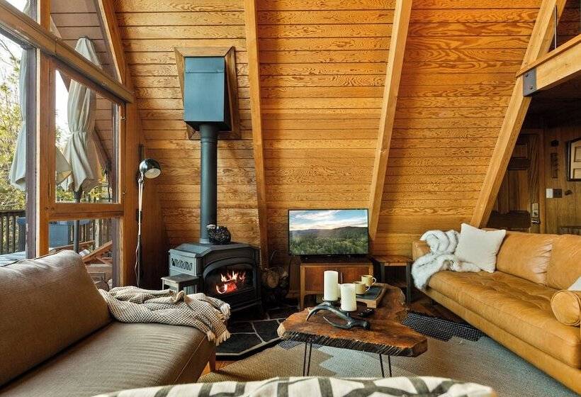 The Tranquil Pines A Frame Cabin Spectacular Views!