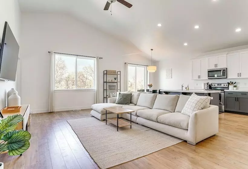Vineyard Retreat W/ Gas Grill Near Utah Lake!