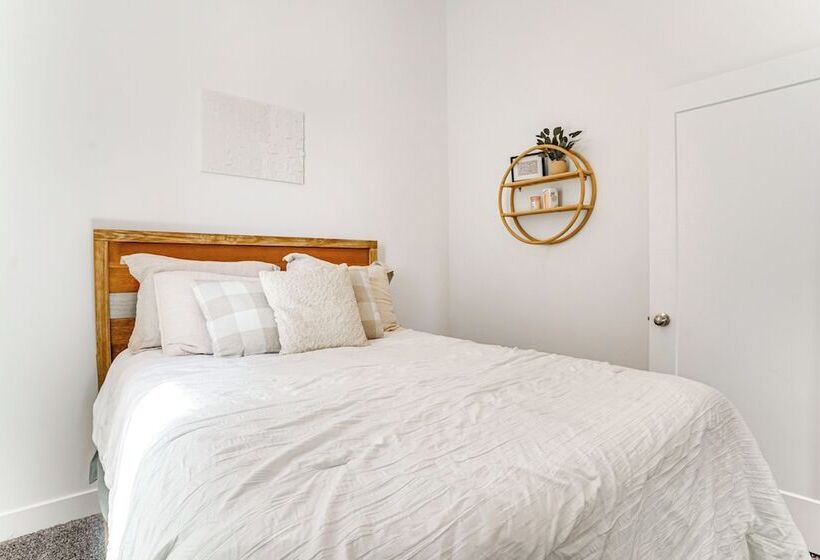 Vineyard Retreat W/ Gas Grill Near Utah Lake!