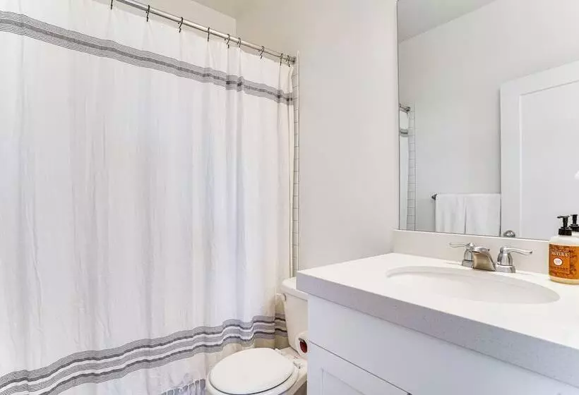Vineyard Retreat W/ Gas Grill Near Utah Lake!
