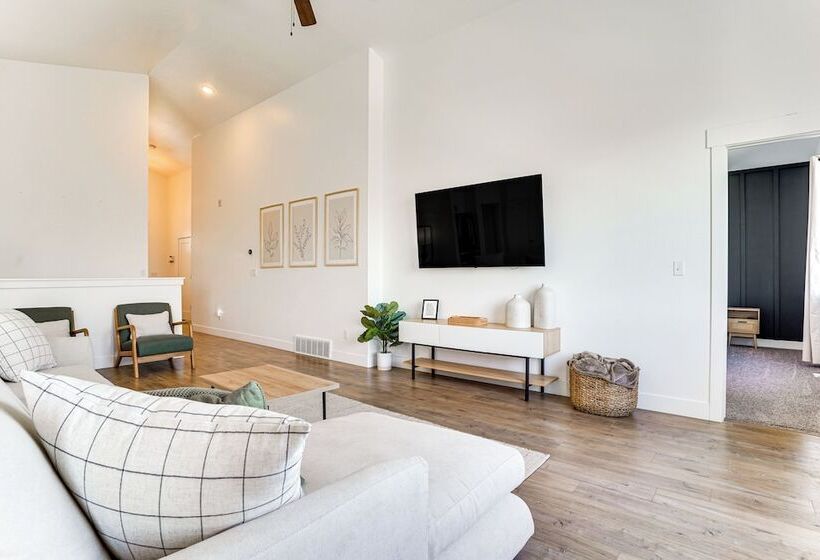 Vineyard Retreat W/ Gas Grill Near Utah Lake!