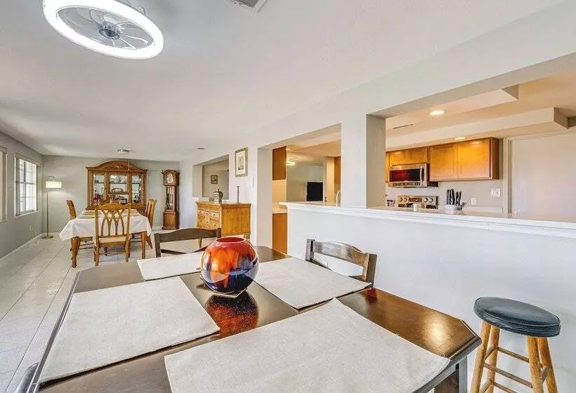 Waterfront Port Charlotte Home < 1 Mi To Beach!