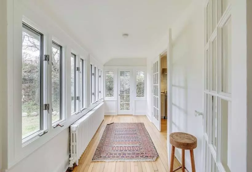 Charming Greenwich Escape Near Wooded Trails!