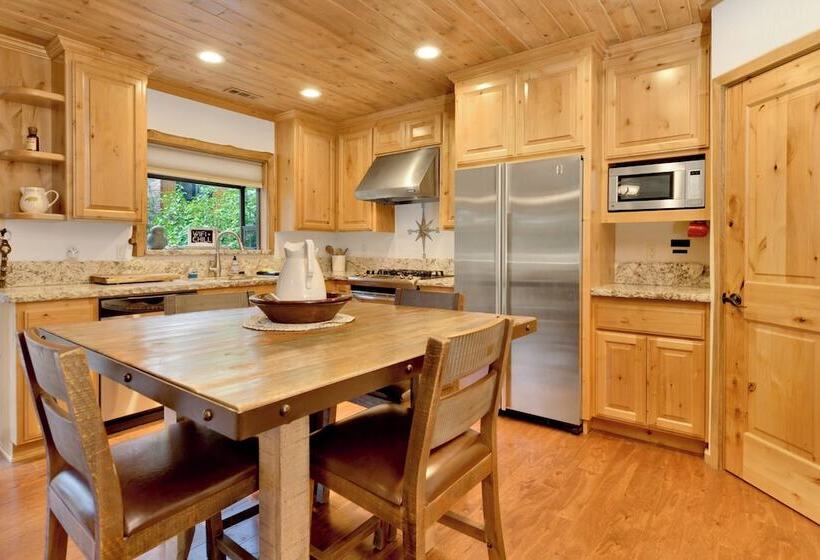 Fawnskin Cottage #2192