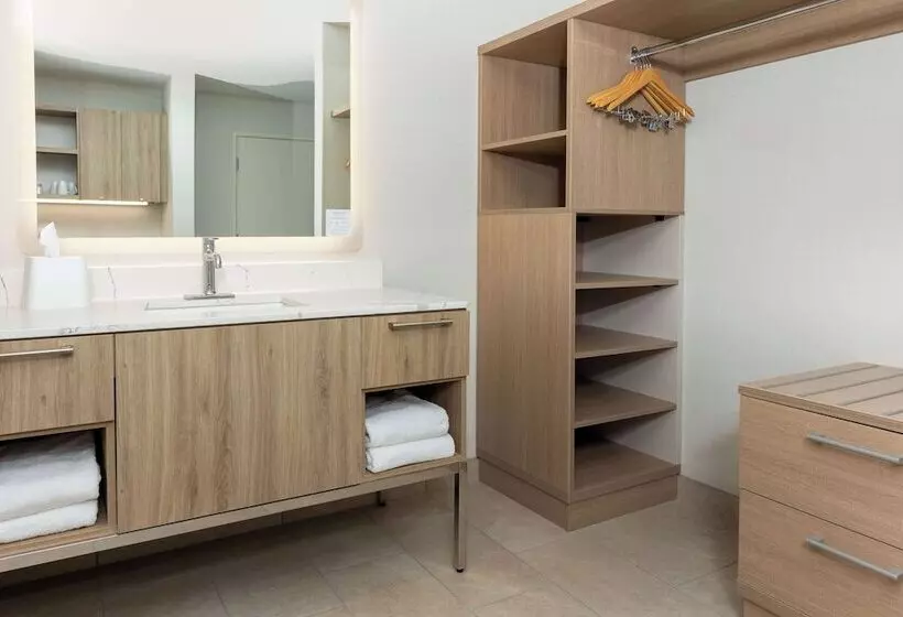 Hotelli Homewood Suites By Hilton Cypress Orange County