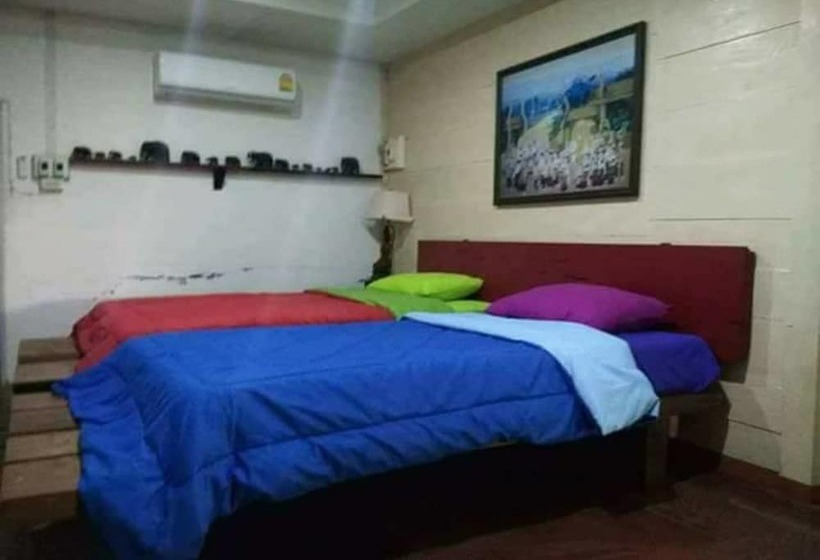 酒店 Innlhong Home Lampang