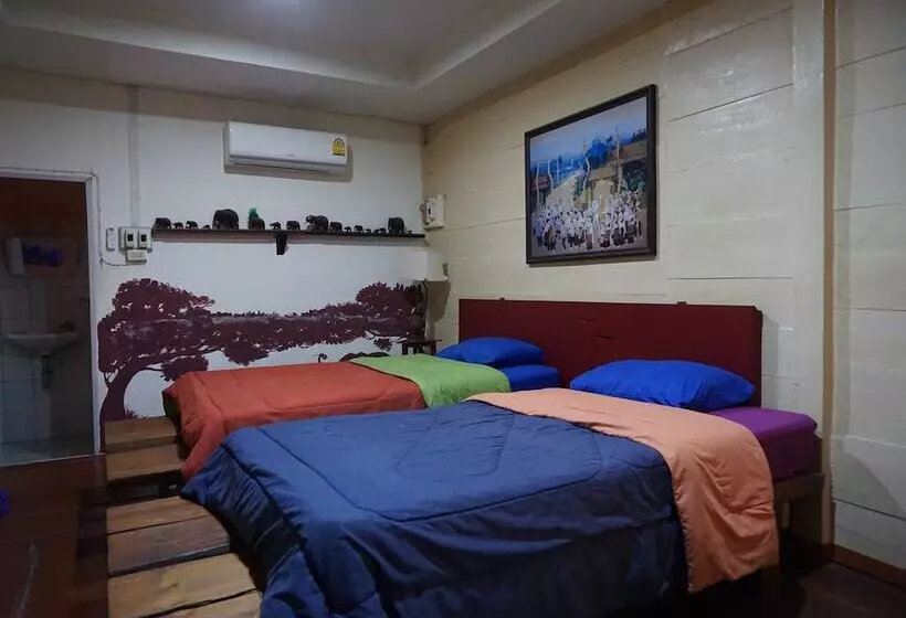 ホテル Innlhong Home Lampang