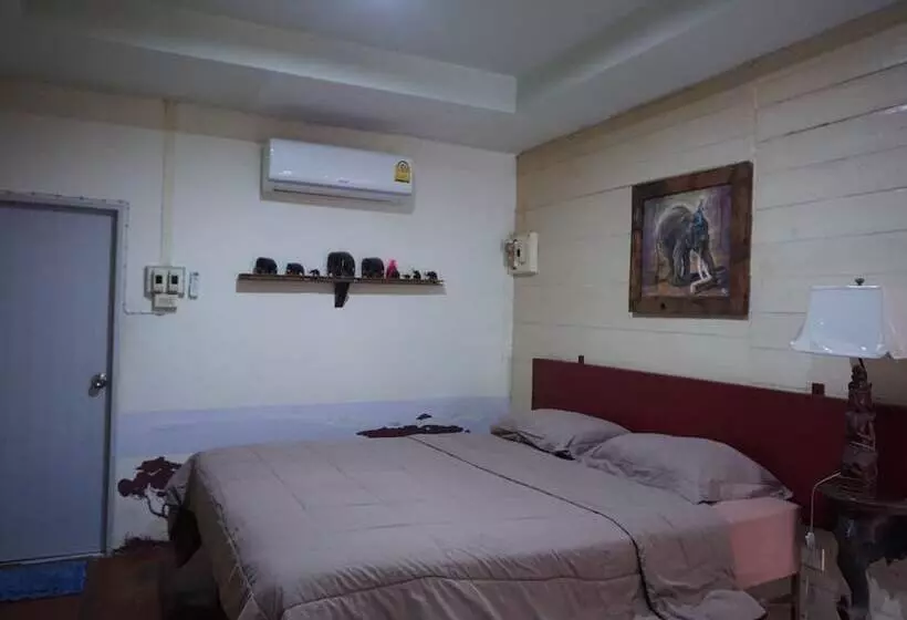 ホテル Innlhong Home Lampang