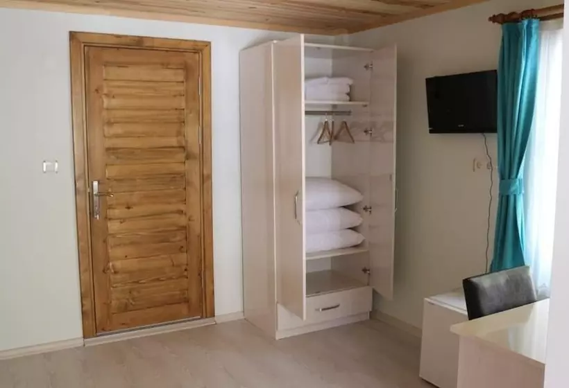 Hotelli Kuray Camlipinar Konuk Evi