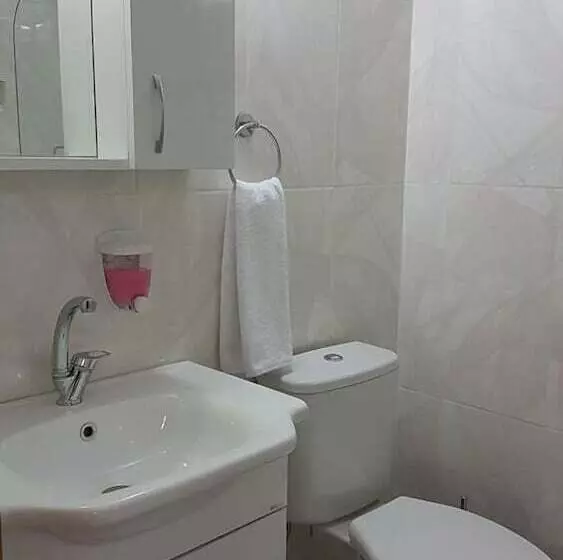 Hotelli Kuray Camlipinar Konuk Evi