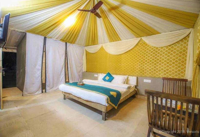 فندق Master Farms Resort, Zirakpur