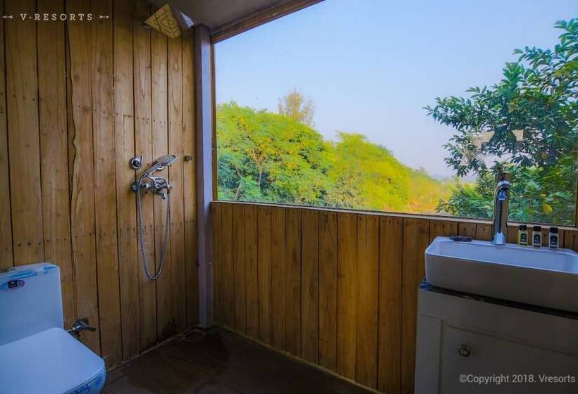 فندق Master Farms Resort, Zirakpur