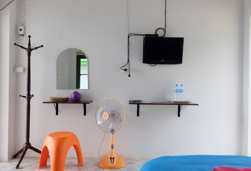 Hotel Moonshadow Resort