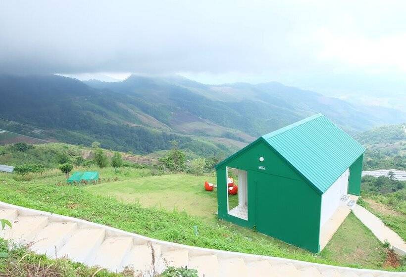 Hotel Moonshadow Resort