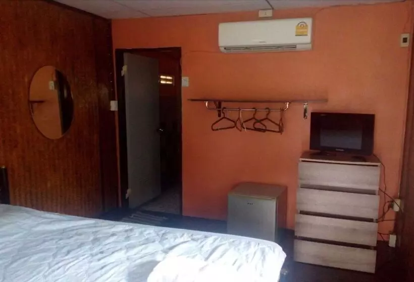 ホテル Saint Tropez Resort