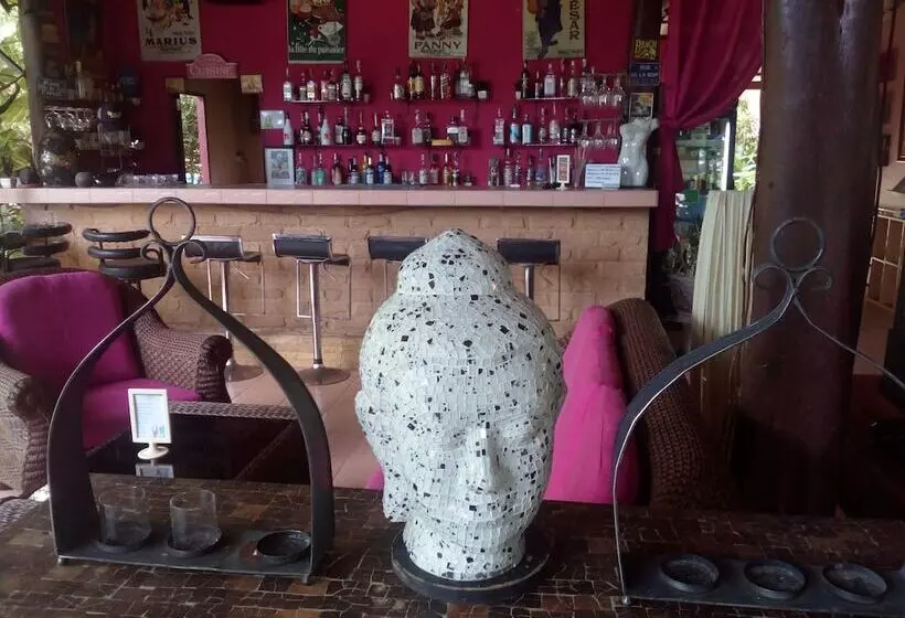 ホテル Saint Tropez Resort