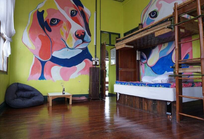 Hug At Home   Hostel