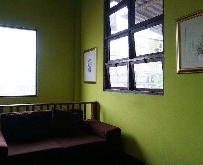 Hug At Home   Hostel