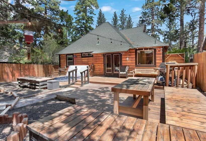 Maltby Modern Log Cabin #2307