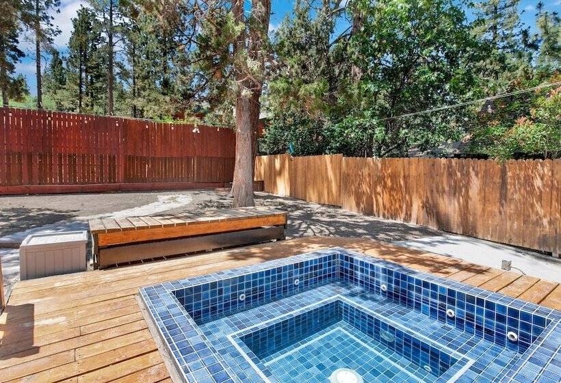 Maltby Modern Log Cabin #2307