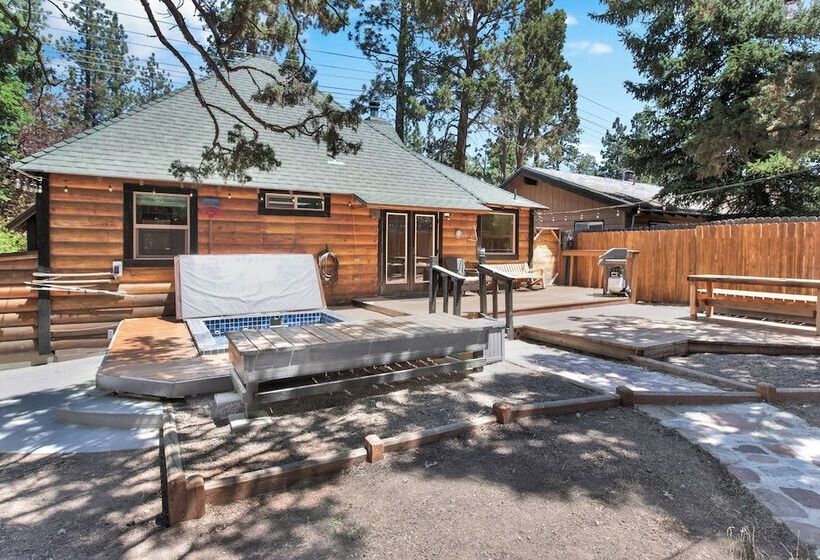 Maltby Modern Log Cabin #2307