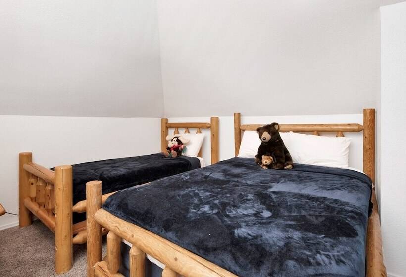 Maltby Modern Log Cabin #2307