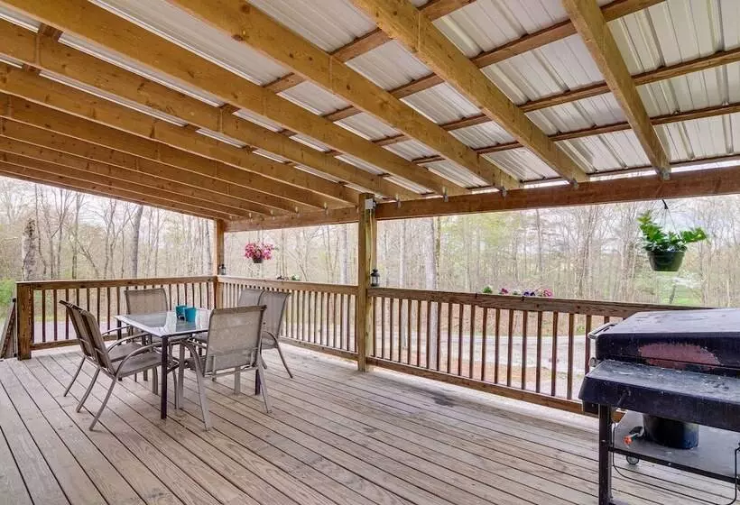 Nancy Cabin W/ Fire Pit Near Lake Cumberland!