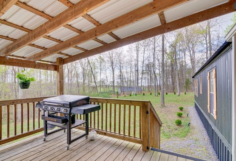 Nancy Cabin W/ Fire Pit Near Lake Cumberland!