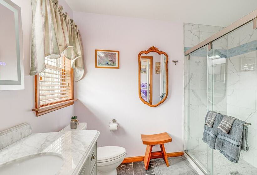 Views Of Canandaigua Lake: Middlesex Retreat!