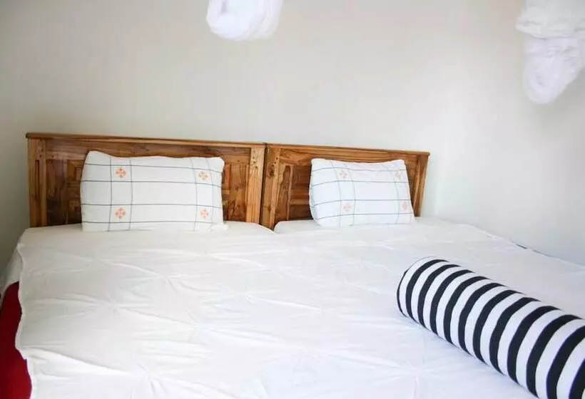 ペンション Elegant Home Stay