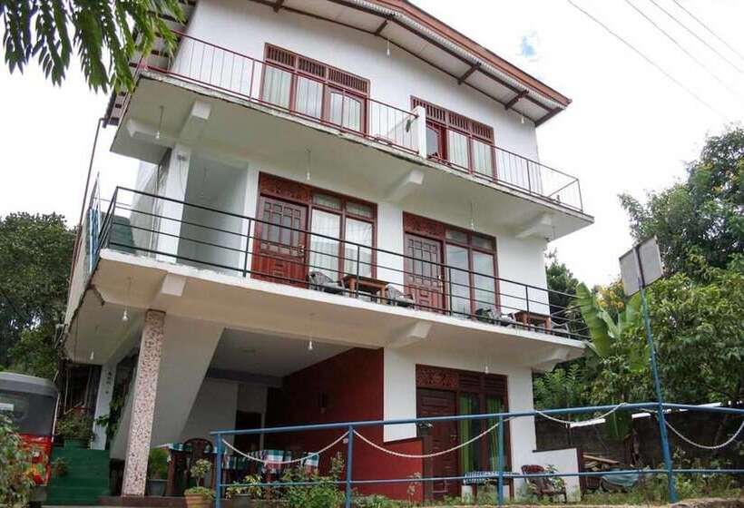 Pensione Elegant Home Stay