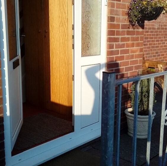 פנסיון Lavender House