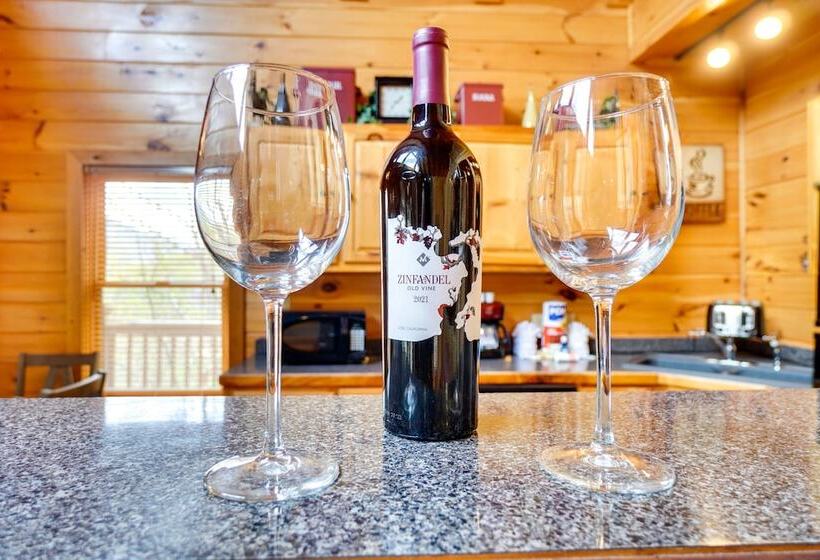 Sevierville Cabin W/ Hot Tub ~ 4 Mi To Natl Park!